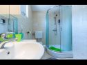 Апартаменты Dalis - open swimming pool: A1 kat(4+1), A2 prizemlje(4) Залив Осибова (Милна) - Остров Брач  - Хорватия - Апартамент - A1 kat(4+1): ванная комната с туалетом