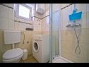 Апартаменты Pavo - 80 m from beach: A1(5) Постира - Остров Брач  - Апартамент - A1(5): ванная комната с туалетом