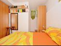 Апартаменты Aurelija - 20 m from beach: A1(4+2), A2(4), A3(2+2) Арбания - Остров Чиово  - Апартамент - A1(4+2): спальная комната