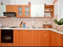 Апартаменты Aurelija - 20 m from beach: A1(4+2), A2(4), A3(2+2) Арбания - Остров Чиово  - Апартамент - A1(4+2): кухня