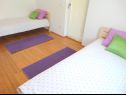 Апартаменты Zdravko B1(4+1) Цриквеница - Ривьера Црквеница  - Апартамент - B1(4+1): спальная комната