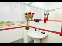 Дома дял отдыха Luxury - amazing seaview H(8+2) Солине (Дубровник) - Ривьера Дубровник  - Хорватия - H(8+2): ванная комната с туалетом
