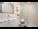Апартаменты Regent 2 - exclusive location: A1(2+2), SA(2) Ровинь - Истра  - Апартамент - A1(2+2): ванная комната с туалетом