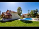 Blue house - outdoor pool: H(8+2) Пласки - Континентальная Хорватия - Хорватия - дом