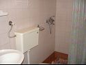 Апартаменты Lucija A1(4+2) Корчула - Остров Корчула  - Апартамент - A1(4+2): ванная комната с туалетом