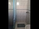 Апартаменты Boro - sea view SA1(3), SA2(3), SA3(3) Дуги Рат - Ривьера Омиш  - Студия- апартамент - SA1(3): ванная комната с туалетом