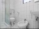 Апартаменты Sugor - 70 m from sea : Plavi-SA2(2), A1(4), A3 Novi(2) Вигань - Полуостров Пельешац  - Апартамент - A3 Novi(2): ванная комната с туалетом