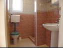 Апартаменты Taša - 5 m from sea: SA1(2), SA2(2), SA3(2), SA4(2), A5(2+2) Луково Шугарйе - Ривьера Сень  - Апартамент - A5(2+2): ванная комната с туалетом