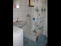 Дома дял отдыха Ina - peaceful H Pierida (8+4) Стоморска - Остров Шолта  - Хорватия - H Pierida (8+4): ванная комната с туалетом
