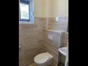 Апартаменты Pir - 100 m from beach: A1(4), A2(2) Стоморска - Остров Шолта  - Апартамент - A2(2): ванная комната с туалетом