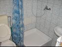 Апартаменты Mara - barbecue: A1(4+1), SA3(2), SA4(2+1) Трогир - Ривьера Трогир  - Апартамент - A1(4+1): ванная комната с туалетом