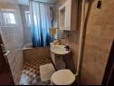 Апартаменты Srđan - 10 m from the beach : A1(4), A2(2+1), A3(4+1) Винишче - Ривьера Трогир  - Апартамент - A2(2+1): ванная комната с туалетом