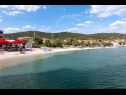Дома дял отдыха Ivica - with pool H(6) Винишче - Ривьера Трогир  - Хорватия - пляж