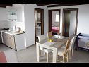 Апартаменты Ivan C A1(4+1), A2(4+1), A4(4+1), A3(4+1) Бибинье - Задар Ривьера  - Апартамент - A3(4+1): кухня и столовая