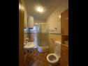 Апартаменты Draga - comfortable & afordable: A1(2+2), A2(6), A3(2+2) Вир - Задар Ривьера  - Апартамент - A2(6): ванная комната с туалетом