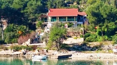 Апартаменты Primo - sea view: A1(2+1), A2(4), A3(4), A4(3+1) Залив Банье (Рогач) - Остров Шолта  - Хорватия