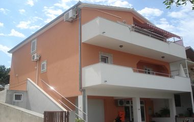 Апартаменты Ante - 80 m from sea: A1(4), A2(2+1) Сегет Враница - Ривьера Трогир 