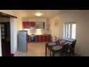 Апартаменты Nikola M - 2 bedrooms: A4(4) Бол - Остров Брач  - Апартамент - A4(4): кухня и столовая