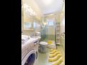 Апартаменты Azure Sea A1(2+2) Залив Макарац (Милна) - Остров Брач  - Апартамент - A1(2+2): ванная комната с туалетом