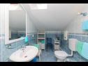 Апартаменты Ana - 50m from Sea: A3(4+1) Супетар - Остров Брач  - Апартамент - A3(4+1): ванная комната с туалетом