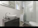 Дома дял отдыха Jadranka- comfortable and big terrace H(6+1) Супетар - Остров Брач  - Хорватия - H(6+1): ванная комната с туалетом