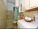 Апартаменты Aurelija - 20 m from beach: A1(4+2), A2(4), A3(2+2) Арбания - Остров Чиово  - Апартамент - A1(4+2): ванная комната с туалетом