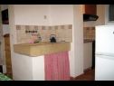 Апартаменты Doria - 20m from beach: A1 Grego(4), A3 Doric(4), A4 Teuta(2+2) Округ Горни - Остров Чиово  - Апартамент - A3 Doric(4): кухня