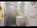 Апартаменты Mario - 50 m from sea : A1(2+2) Нови Винодольски - Ривьера Црквеница  - Апартамент - A1(2+2): ванная комната с туалетом