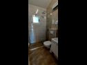 Апартаменты Sunny Hvar 2 - with pool: A3(2+2), A4(2+2) Залив Басина (Йелса) - Остров Хвар  - Апартамент - A3(2+2): ванная комната с туалетом