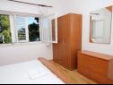 Апартаменты Rud - 15 m from sea: A1(2+1), A2(2+1), A3(2+1) Лумбарда - Остров Корчула  - Апартамент - A1(2+1): спальная комната