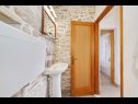 Дома дял отдыха Doria - perfect location & peaceful: H(3+1) Залив Стинива (Вела Лука) - Остров Корчула  - Хорватия - H(3+1): ванная комната с туалетом