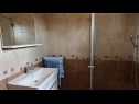 Апартаменты Ema A1(4), A2(4) Малинска - Остров Крк  - Апартамент - A1(4): ванная комната