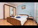 Апартаменты Vola A1(2), A2(2) Врбник - Остров Крк  - Апартамент - A2(2): спальная комната