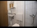 Апартаменты Robert - sea view : A1(4+1), A2(4+2) Брела - Ривьера Макарска  - Апартамент - A2(4+2): ванная комната с туалетом