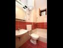 Апартаменты Sunny - quiet and relaxing A1(2+2), A2(2+1) Макарска - Ривьера Макарска  - Апартамент - A1(2+2): ванная комната с туалетом