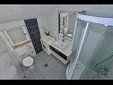 Апартаменты Marijo - 300 m from beach: A1(4+1) Макарска - Ривьера Макарска  - Апартамент - A1(4+1): ванная комната с туалетом