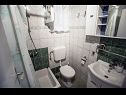  Virena - free grill: SA2(3), SA3(2+1) Макарска - Ривьера Макарска  - Студия- апартамент - SA3(2+1): ванная комната с туалетом