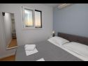 Апартаменты Gianni - modern & great location: SA1(2), A2(2+2), A3(2+2) Макарска - Ривьера Макарска  - Апартамент - A3(2+2): спальная комната