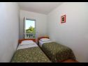 Апартаменты Slađa - 150 m from beach: A1(4+1), A2(4+1) Йезера - Остров Муртер  - Апартамент - A2(4+1): спальная комната