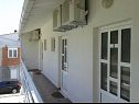 Апартаменты Boro - sea view SA1(3), SA2(3), SA3(3) Дуги Рат - Ривьера Омиш  - дом