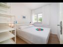 Апартаменты Bari - 140 m from beach: A1(4+1), A2(4), A3(2+2) Мандре - Остров Паг  - Апартамент - A1(4+1): спальная комната