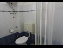 Апартаменты Sime - 800 m from sea: A1(2+2), A2(2+2), A3(2+2), A4(4+2) Новалья - Остров Паг  - Апартамент - A4(4+2): ванная комната с туалетом