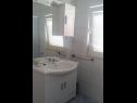 Апартаменты Anica A1(2+1), A2(2+2) Залив Каница (Рогозница) - Шибеник Ривьера  - Хорватия - Апартамент - A1(2+1): ванная комната с туалетом