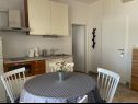 Апартаменты Bilja - 20 M from the sea A1(2), A2(2), A3(2), A4(6) Рогозница - Шибеник Ривьера  - Апартамент - A1(2): кухня и столовая