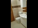 Апартаменты Damir A1(2+2) Шибеник - Шибеник Ривьера  - Апартамент - A1(2+2): ванная комната с туалетом