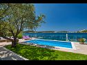 Дома дял отдыха Lucmar - swimming pool and sea view H(8+2) Zatoglav - Шибеник Ривьера  - Хорватия - бассейн