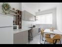 Апартаменты Neven - comfortable & great location: A1(4+2) Сплит - Ривьера Сплит  - Апартамент - A1(4+2): кухня и столовая