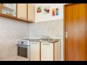 Апартаменты Jurica - 300 m from sea: A1 Lea(2+1), A2 Roko(2+1) Сплит - Ривьера Сплит  - Апартамент - A1 Lea(2+1): кухня