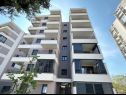 Апартаменты Mendula - private garage: A1(2+2), A2(2+2) Сплит - Ривьера Сплит  - дом