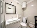 Апартаменты Mendula - private garage: A1(2+2), A2(2+2) Сплит - Ривьера Сплит  - Апартамент - A1(2+2): ванная комната с туалетом